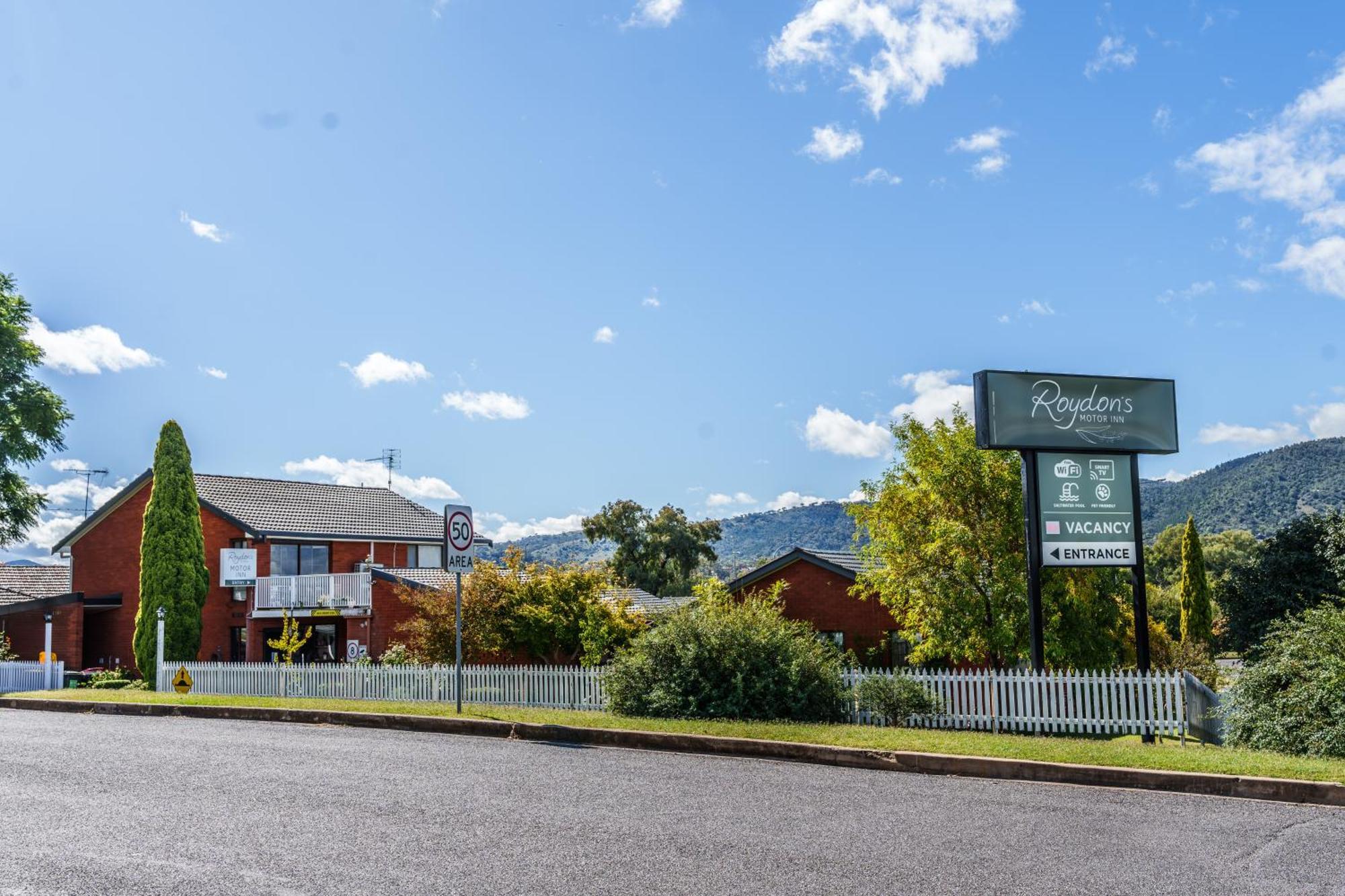 Roydons Motor Inn Tamworth Kültér fotó